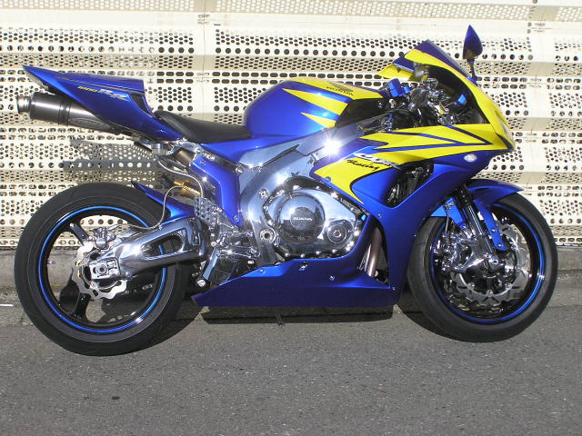 CBR1000RR メッキ・カスタム　ウォンウォン系最鏡バイク!